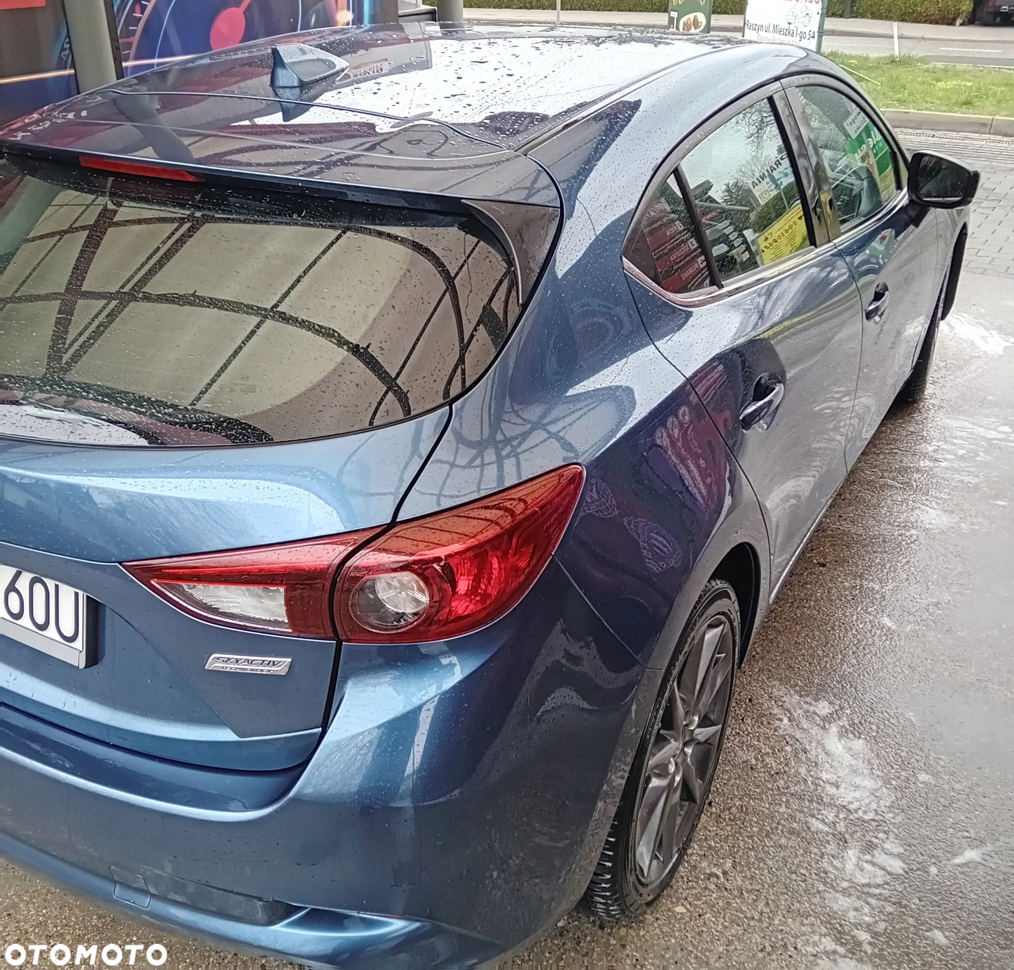 Mazda 3 - 6