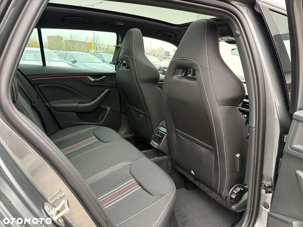 Skoda Scala 1.5 TSI Monte Carlo DSG - 24