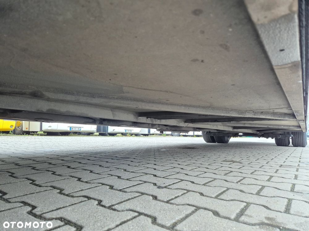 Mercedes-Benz TOURISMO RHD/13 METRÓW/MANUAL/SPROWADZONY/WINDA - 19