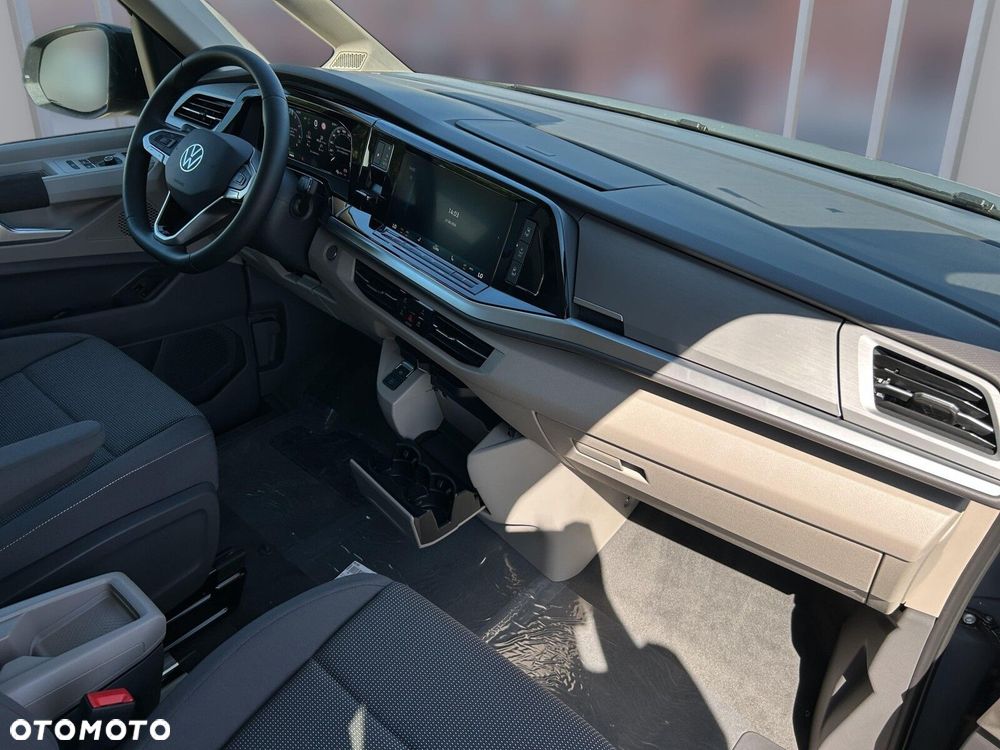 Volkswagen Multivan - 14