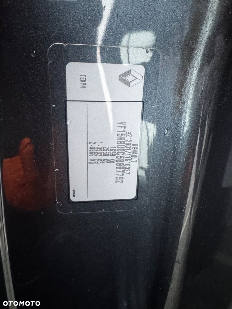 Renault Clio ENERGY TCe 120 LIMITED 2018 - 17