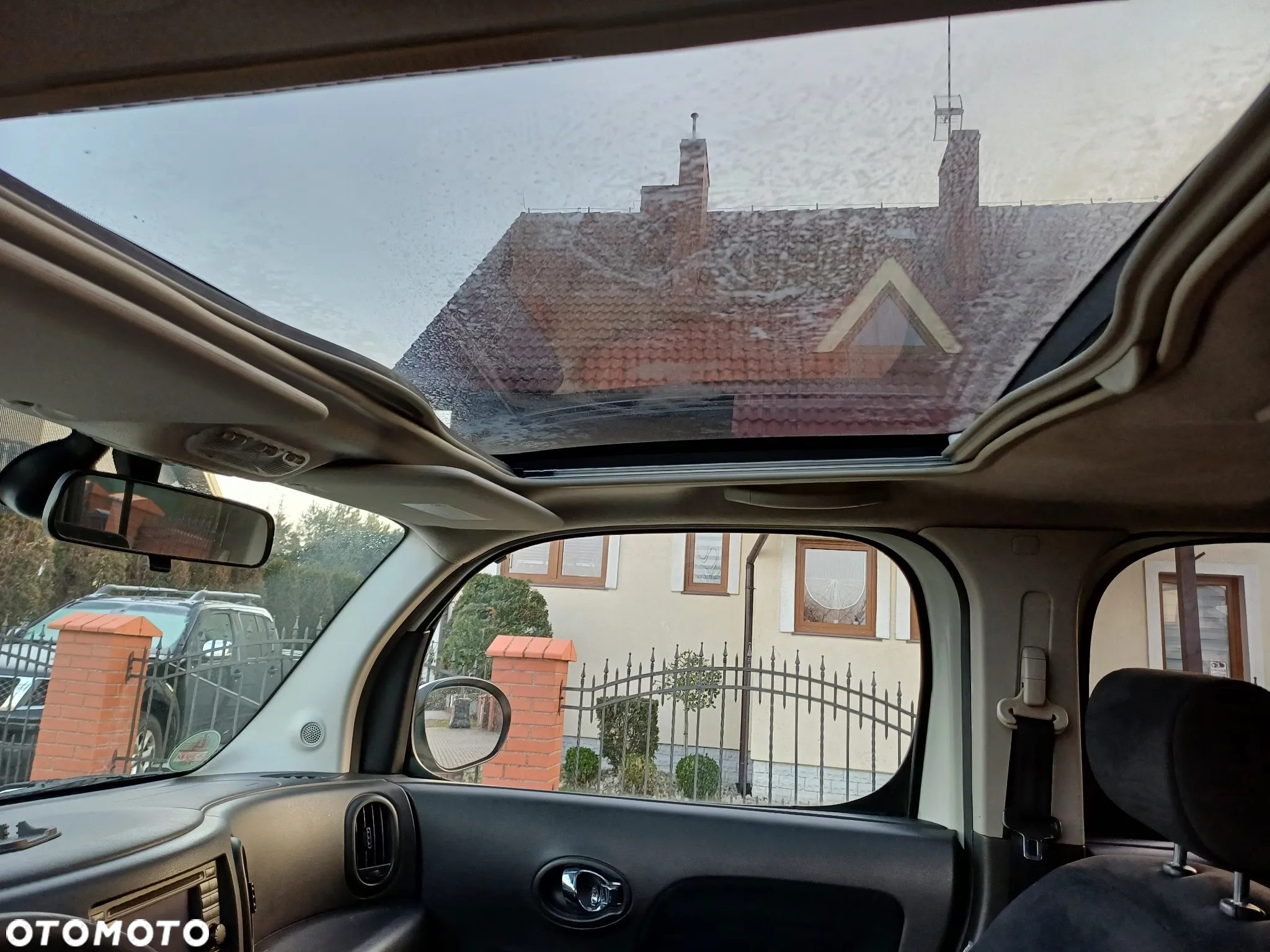 Nissan Cube 1.6 - 9