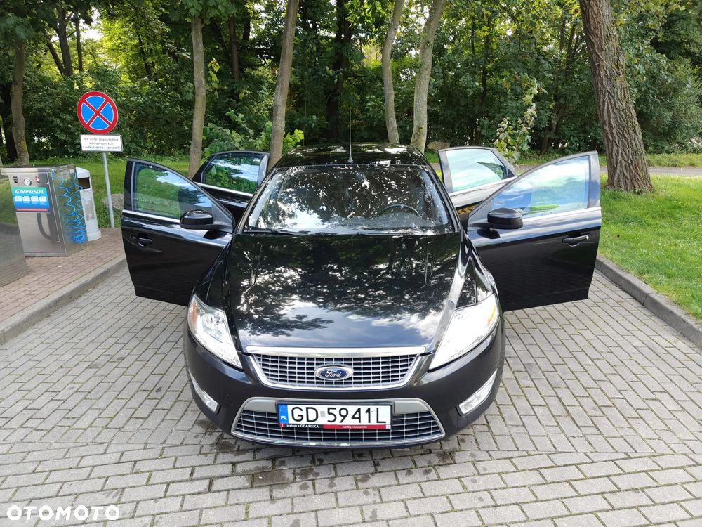 Ford Mondeo 2.0 TDCi Ghia - 19