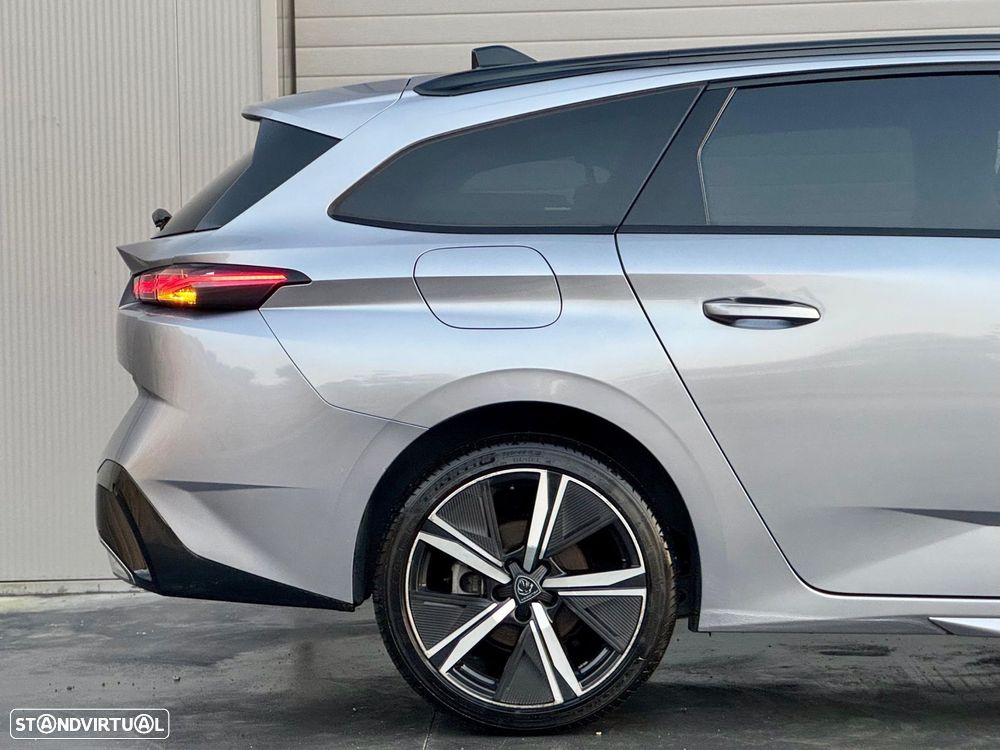Peugeot 308 SW 1.5 BlueHDi GT EAT8 - 23