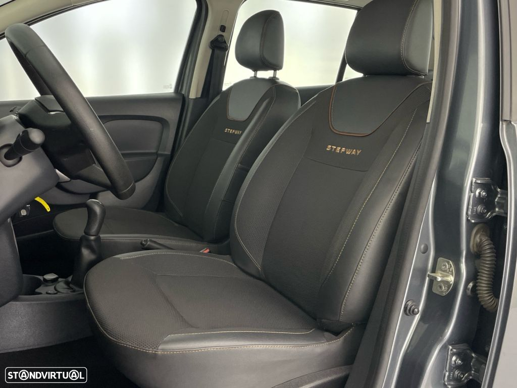 Dacia Sandero 0.9 TCe Confort Bi-Fuel - 19