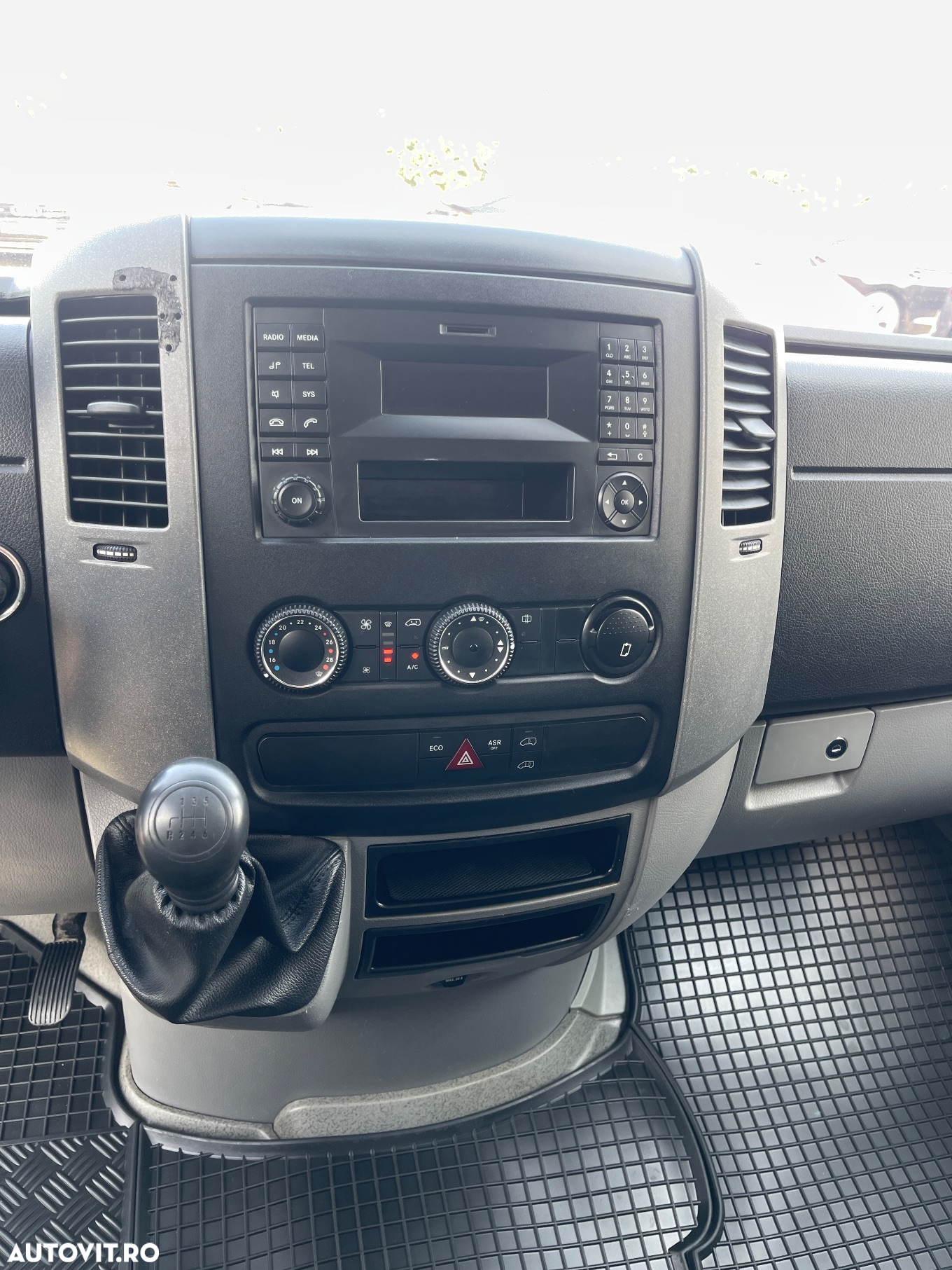 Mercedes-Benz Sprinter 316CDI MEDIU - 26