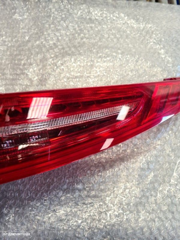 Farolim Direito Do Painel Lanterna Tras Stop Drt Porsche 911 (991)  99 - 5
