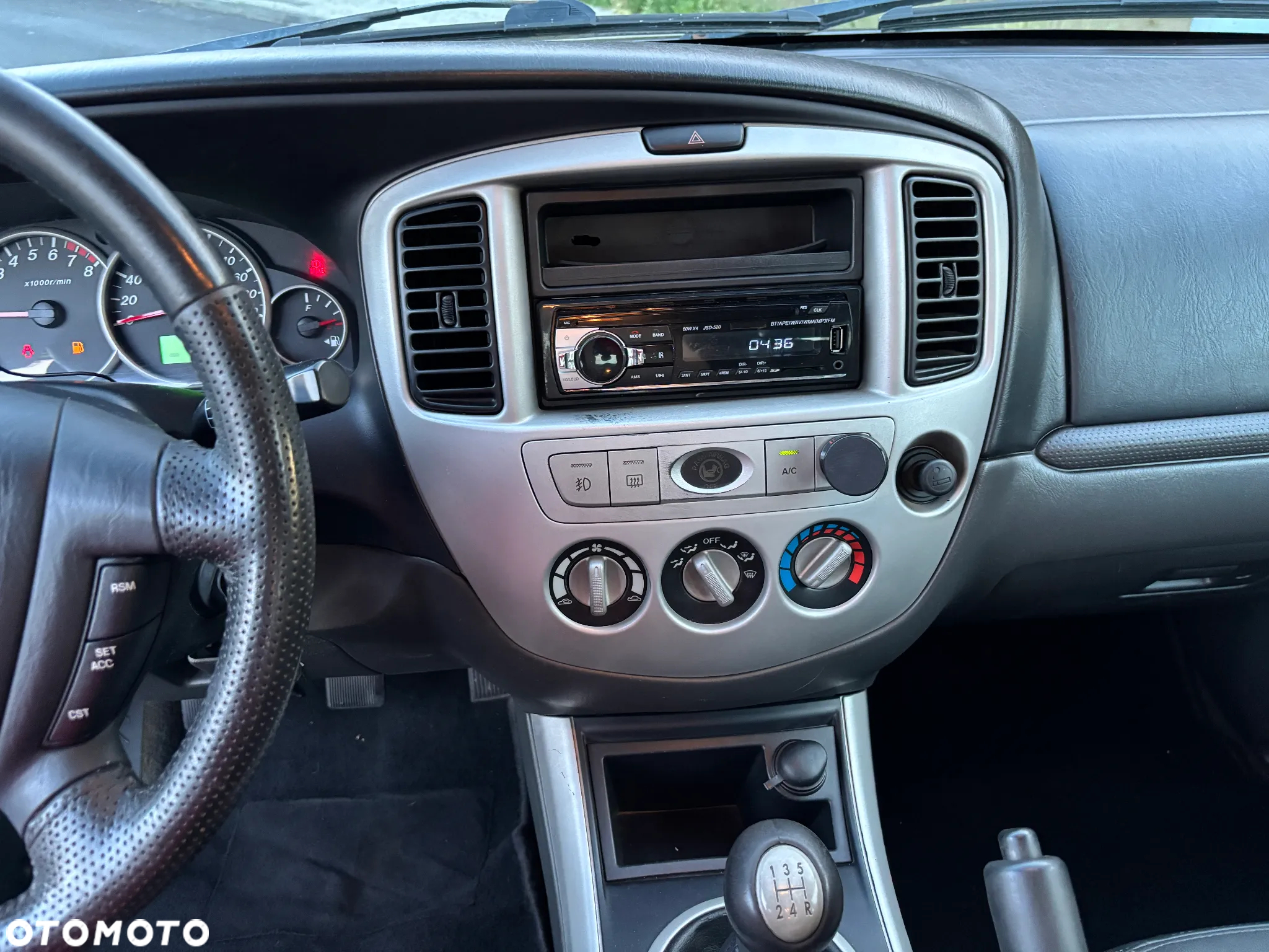 Mazda Tribute 2.3 Comfort - 14