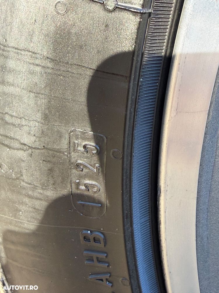 Mercedes-Benz E 250 BlueTEC 4Matic 7G-TRONIC Avantgarde - 10