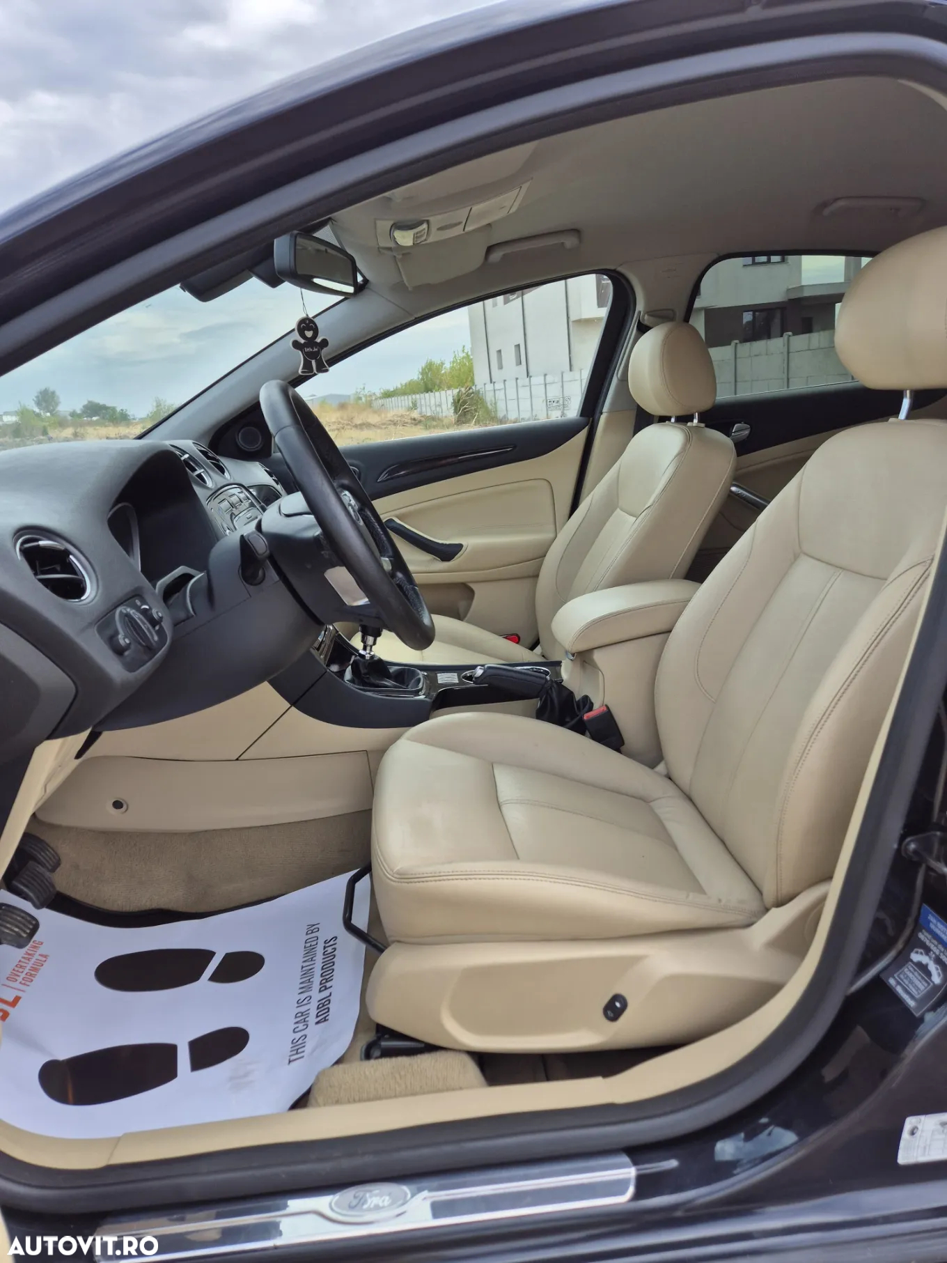 Ford Mondeo 2.0 TDCi Ghia - 9