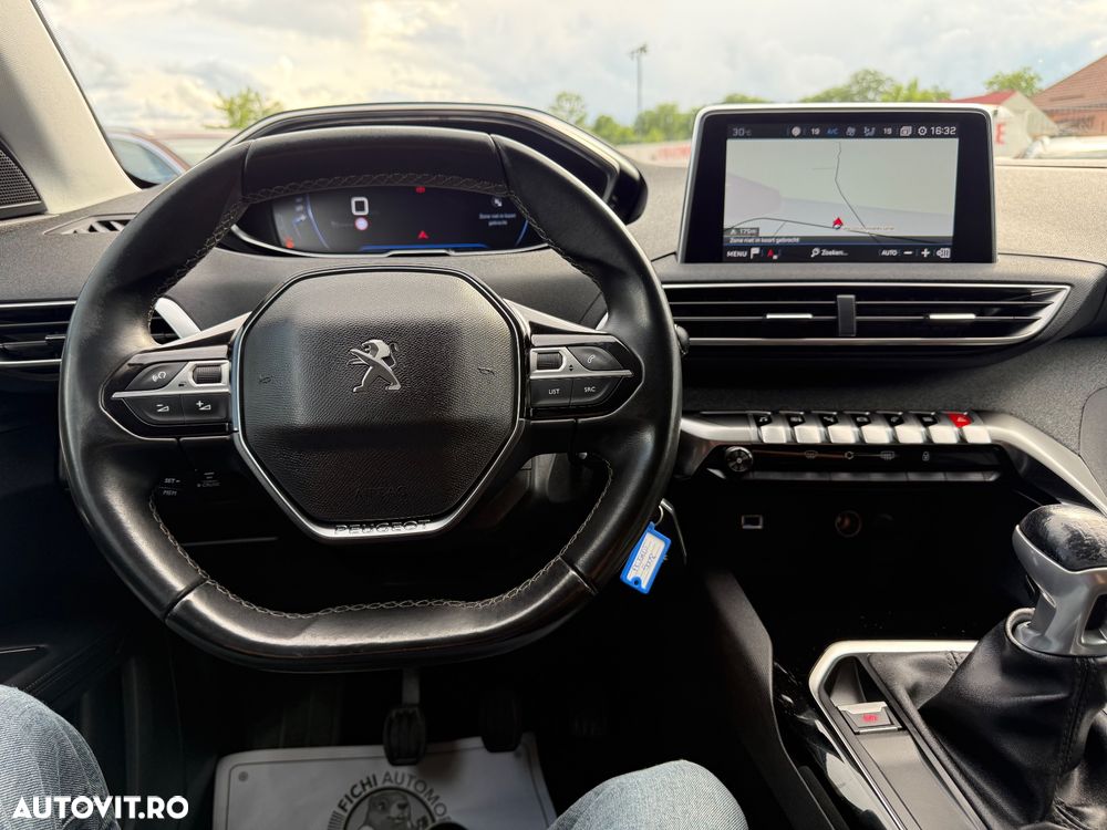 Peugeot 5008 BlueHDI 130 Allure Business-Paket - 17