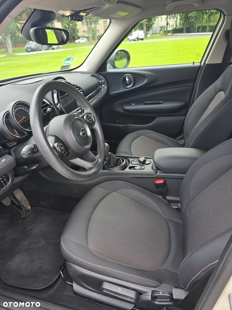 MINI Clubman One - 10