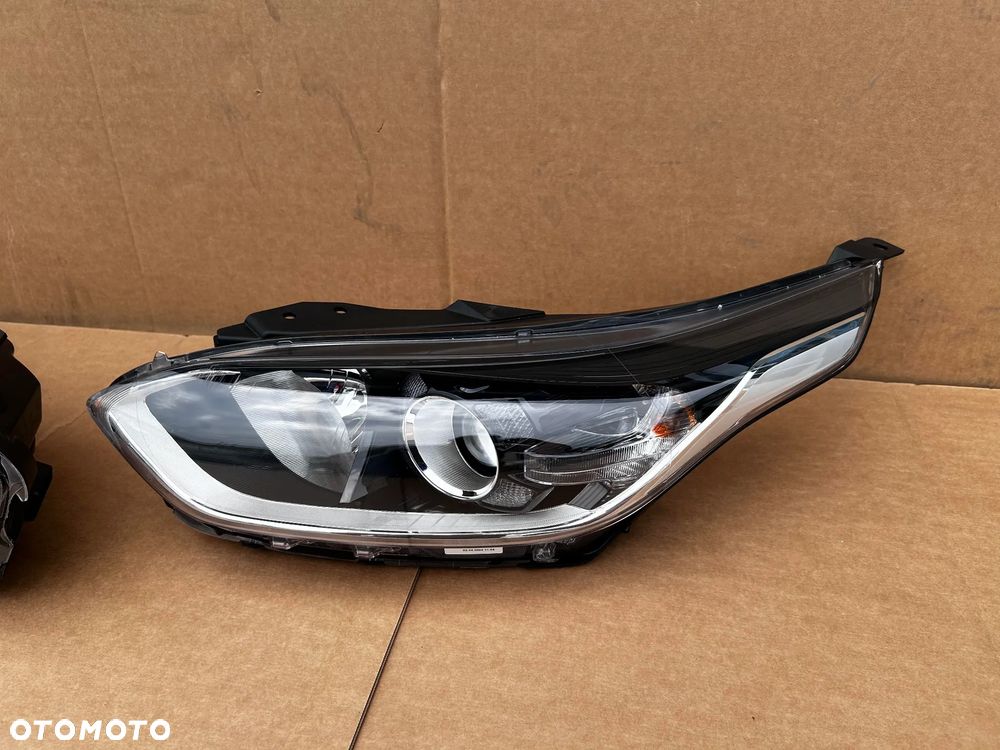 KIA CEED 3 III 92102-J7050 92101-J7050 LAMPA PRZEDNIA PRAWA LEWA REFLEKTOR PRAWY LEWY PRZÓD ORYGINALNA EUROPA - 3