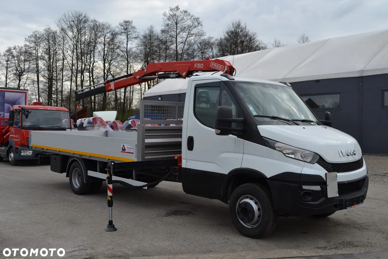 Iveco DAILY 72-180 Nowy żuraw HDS Fassi F40 HC 43A2 F50 Nowa skrzynia ładunkowa 72C18 70C18 65C - 14