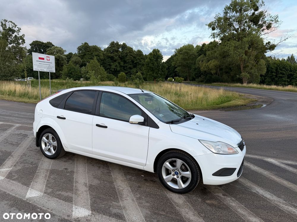 Ford Focus 1.6 Trend - 21