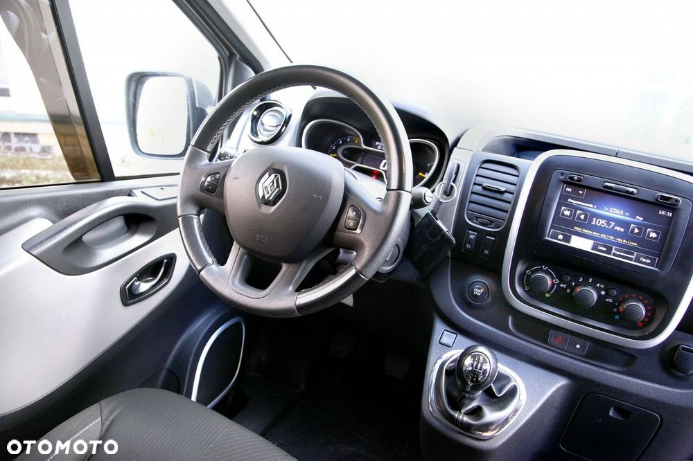 Renault Trafic - 14