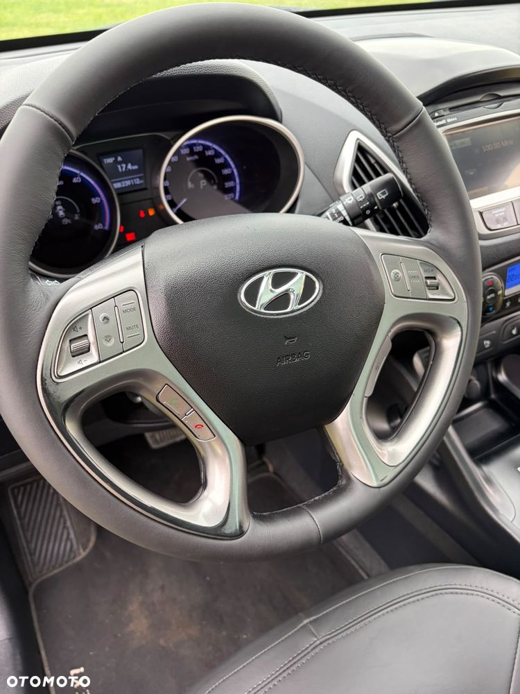 Hyundai ix35 2.0 CRDi 4WD Automatik Premium - 8