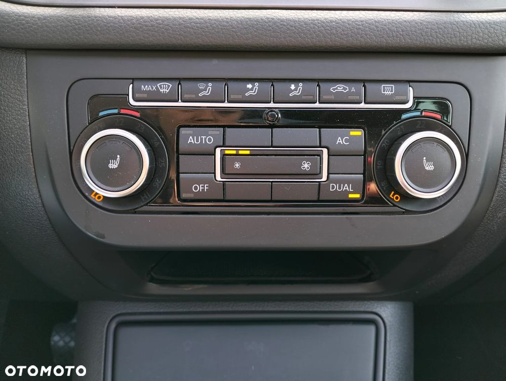 Volkswagen Tiguan - 20