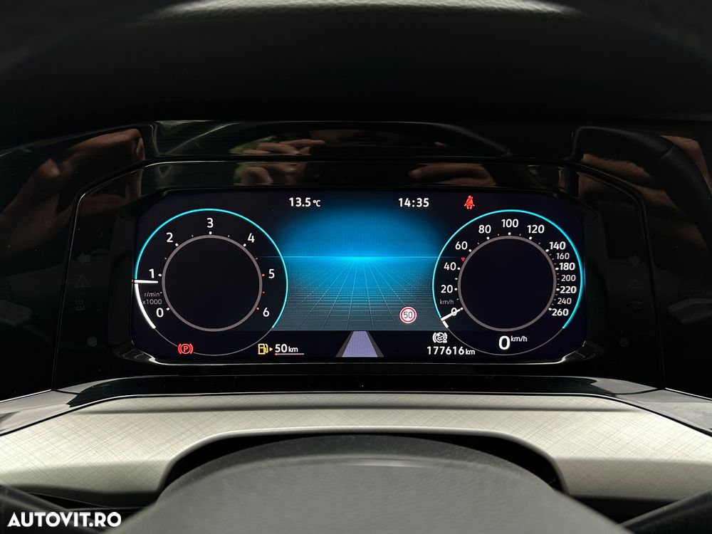 Volkswagen Golf 2.0 TDI SCR - 16