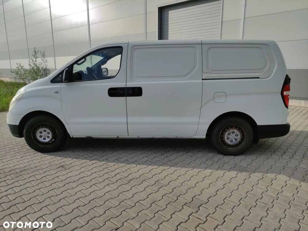 Hyundai H-1 - 5