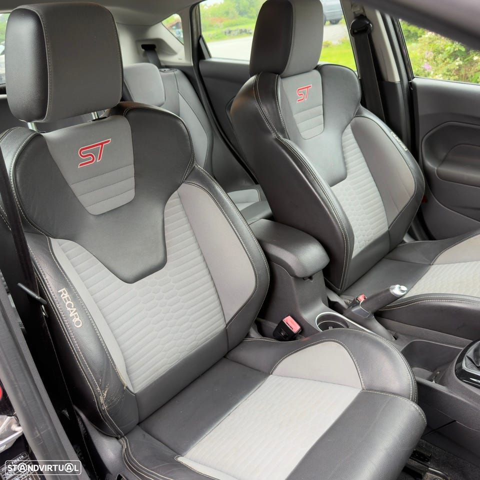 Ford Fiesta - 6