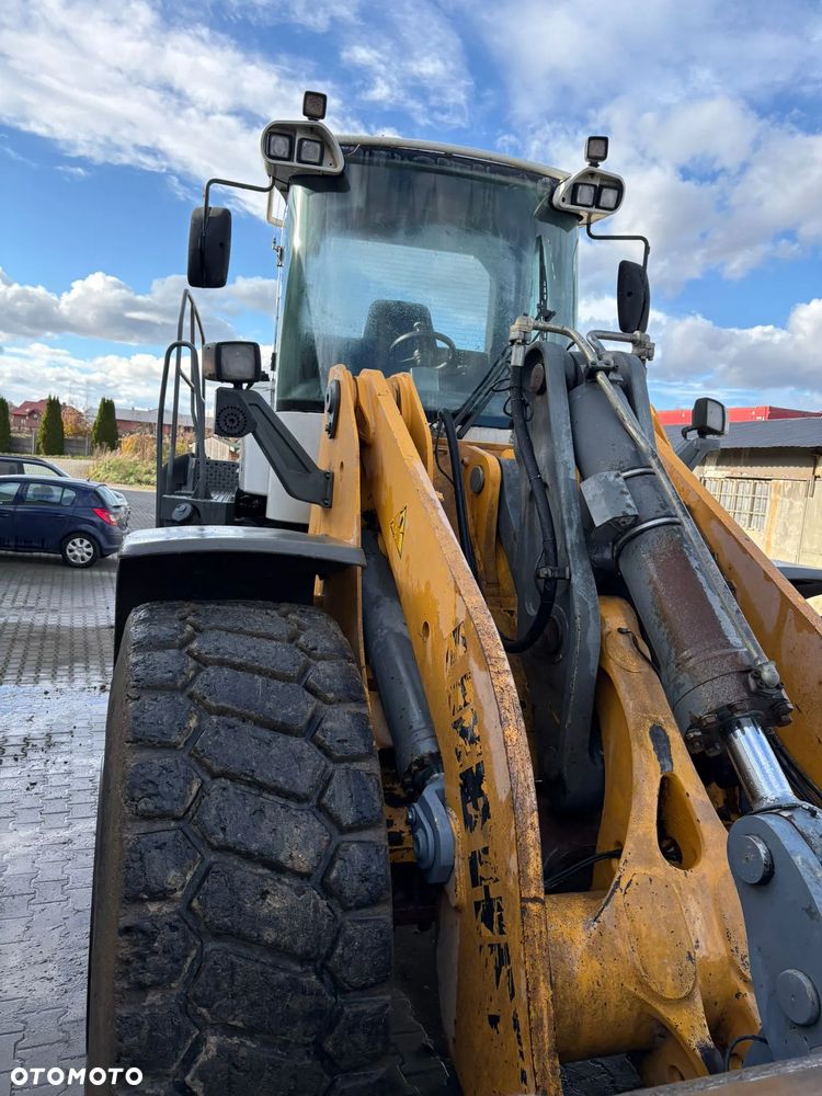 Liebherr L580 - 15