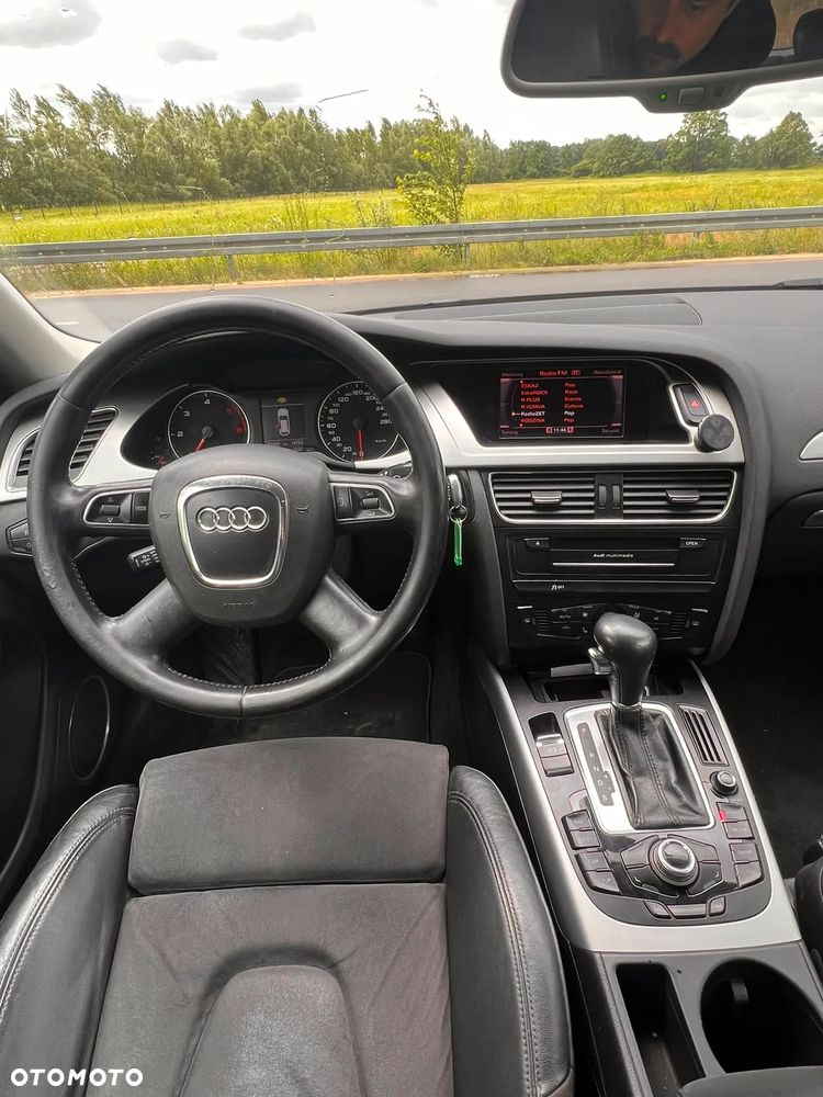 Audi A4 Avant - 8