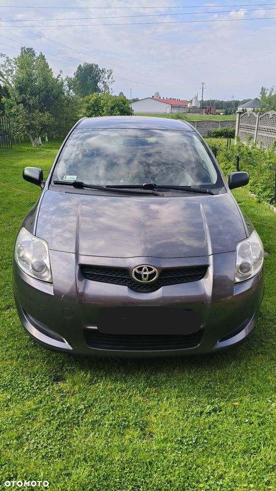Toyota Auris 1.4 D-4D Luna - 2