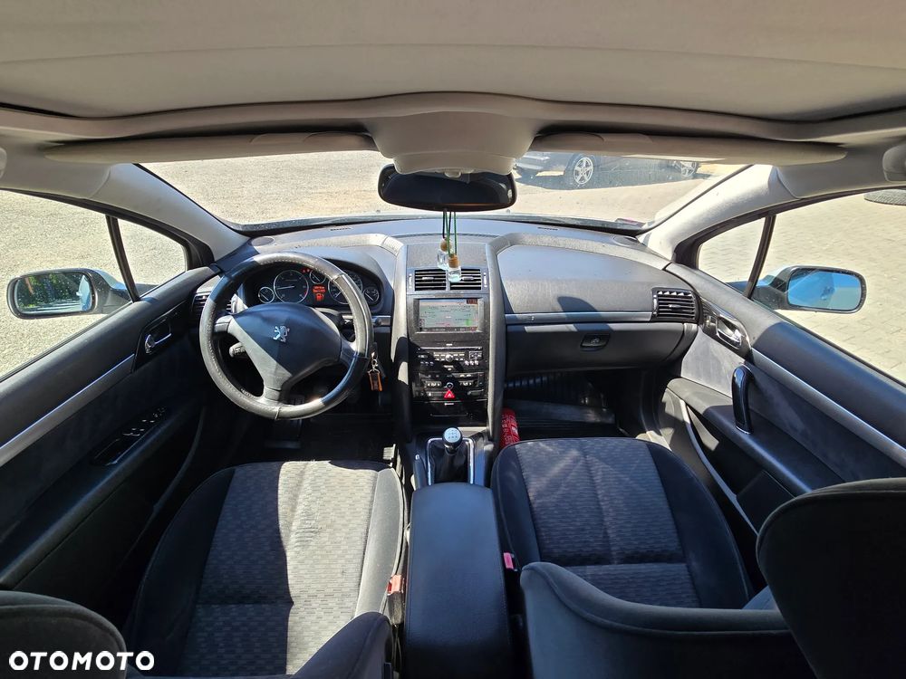 Peugeot 407 - 7
