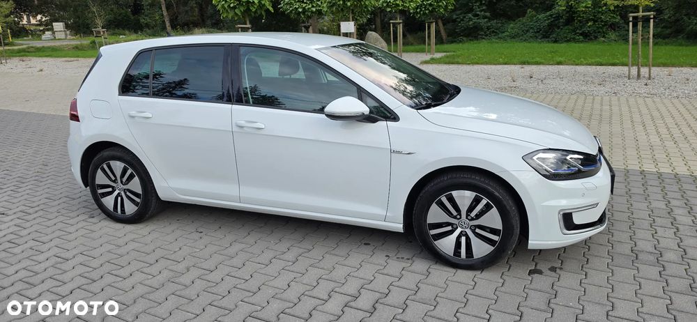 Volkswagen Golf e-Golf - 2