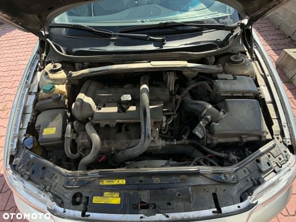 Volvo S60 2.5T Rubin - 15