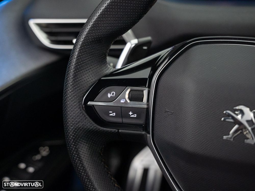 Peugeot 3008 1.6 Hybrid4 GT e-EAT8 - 22