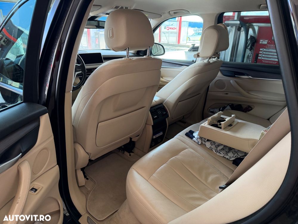 BMW X5 xDrive25d - 24
