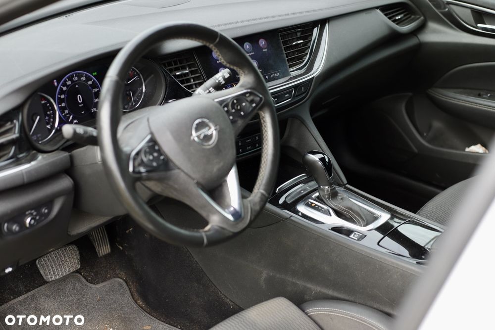 Opel Insignia 2.0 CDTI Business Elegance S&S - 26