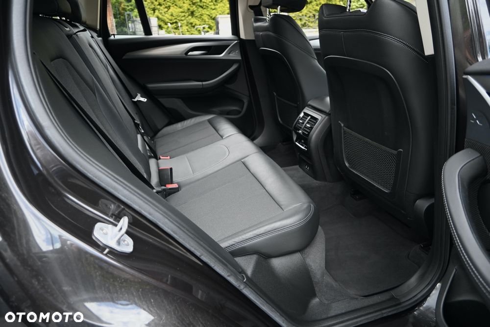 BMW X3 - 30