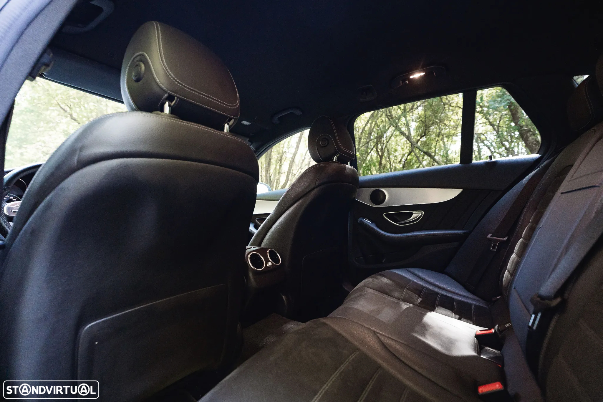 Mercedes-Benz C 300 de AMG Line - 16