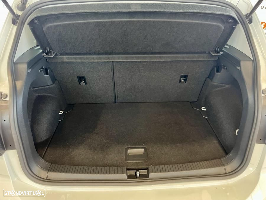 VW T-Cross 1.0 TSI Life - 28