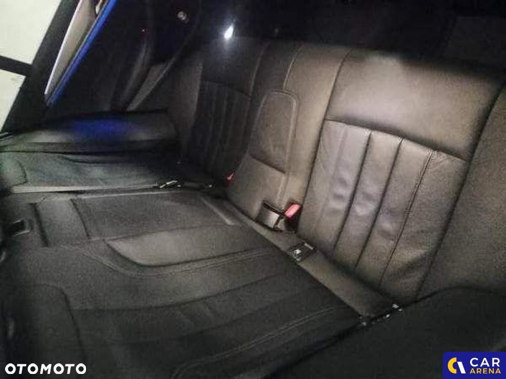 BMW Seria 5 530i xDrive - 30