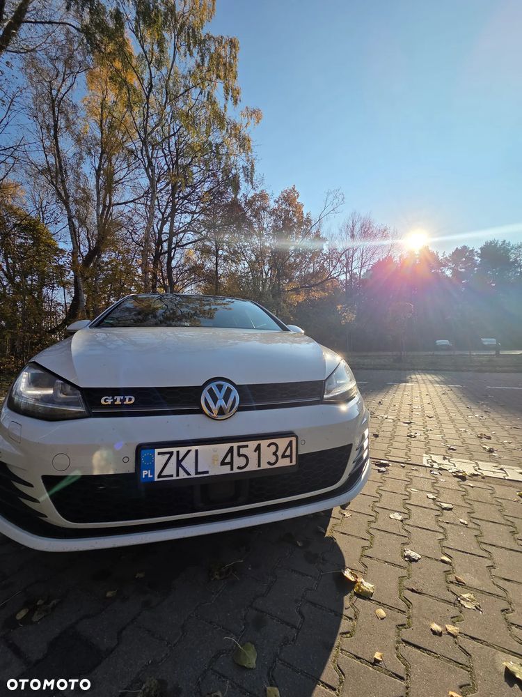 Volkswagen Golf 2.0 TDI BMT GTD DSG - 9
