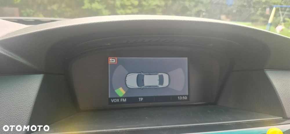 BMW Seria 5 530d xDrive - 18