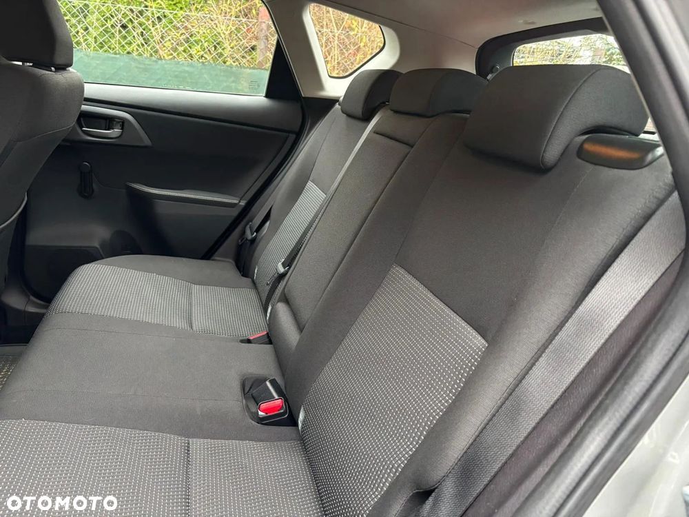 Toyota Auris - 9