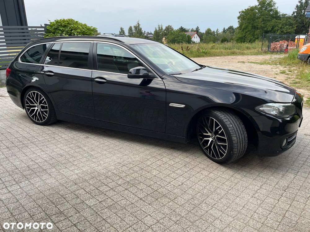 BMW Seria 5 530d xDrive Modern Line - 9