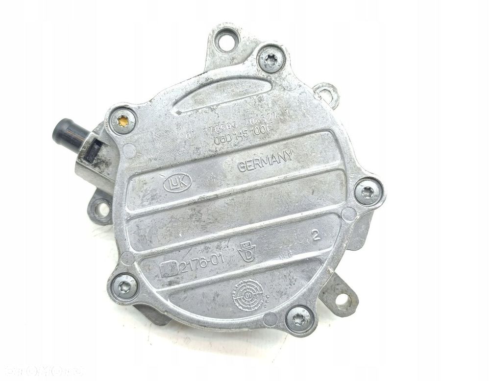 POMPA VACUM VAKUM AUDI A4 B6 2.0 FSI 06D145100E - 3