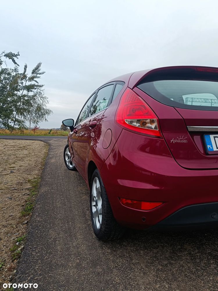 Ford Fiesta 1.25 Titanium - 11