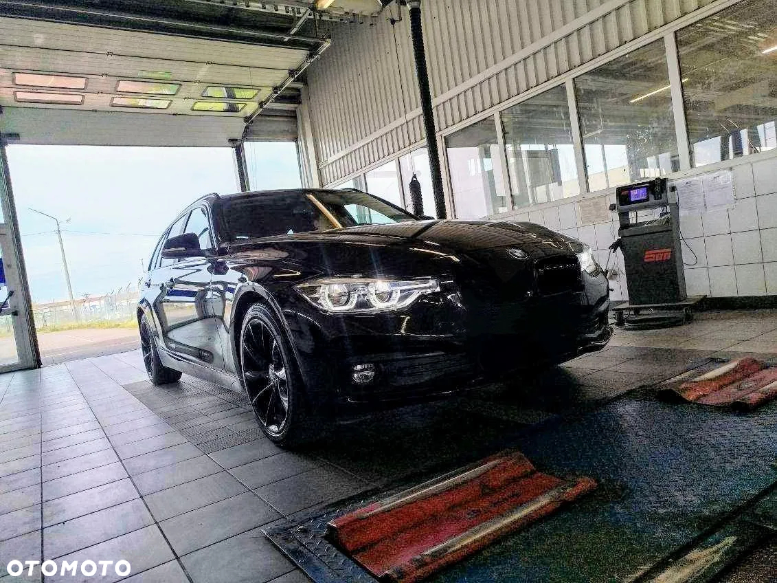BMW Seria 3 320d M Sport - 20