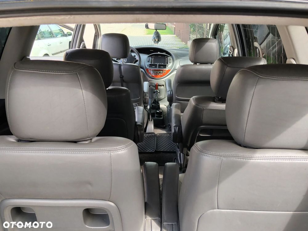 Toyota Previa 2.0 D-4D Luna - 7