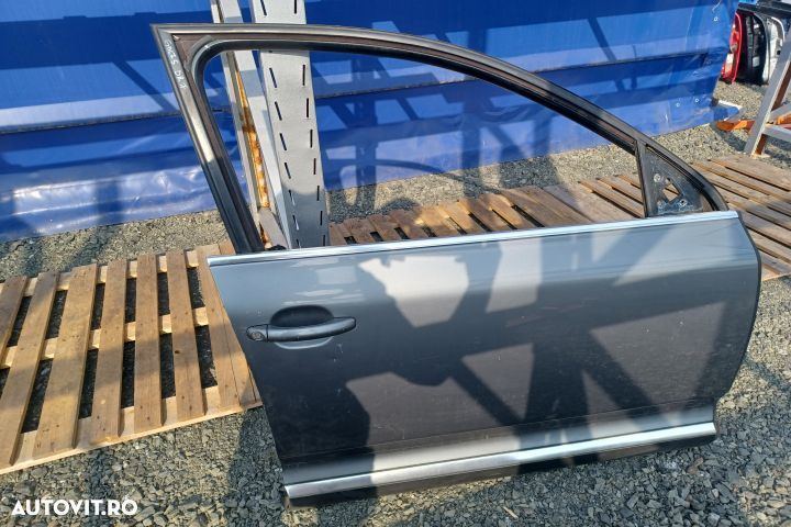 USA FATA DREAPTA Volkswagen Golf 5  [din 2003 pana  2009] seria - 1