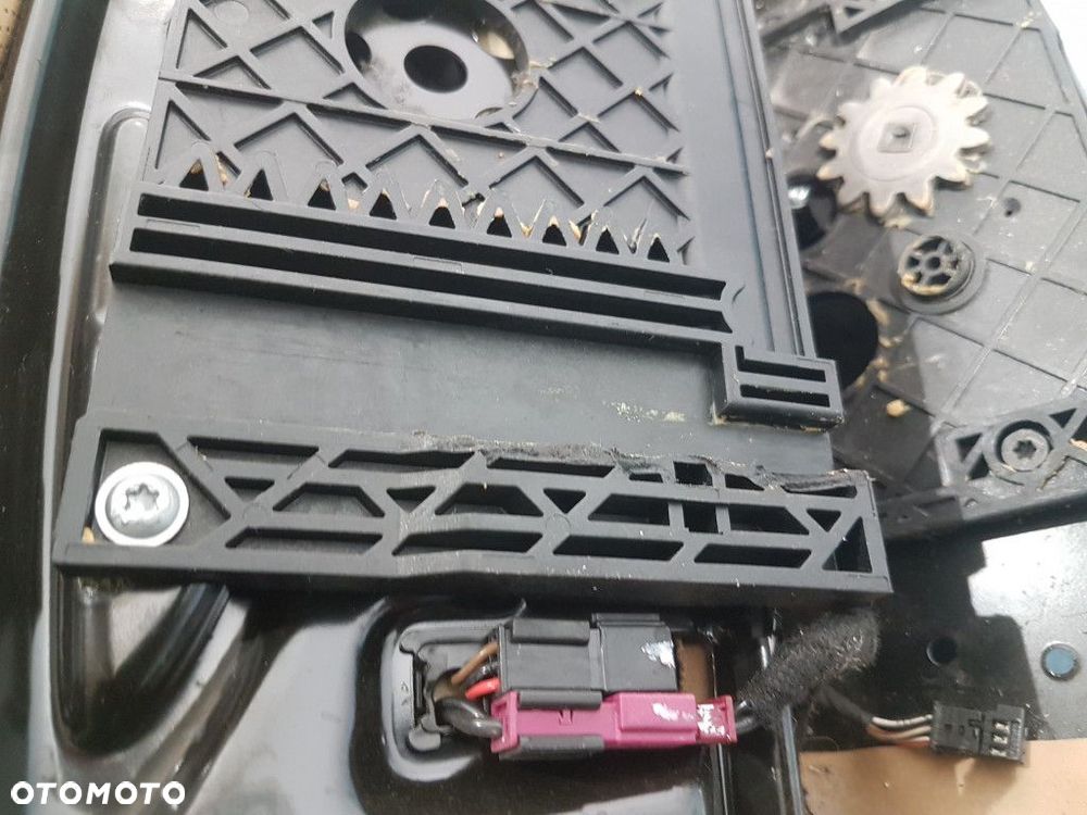 FOTEL KIEROWCY ELEKTRYCZNY SKÓRZANY BMW M6 F06 - 10