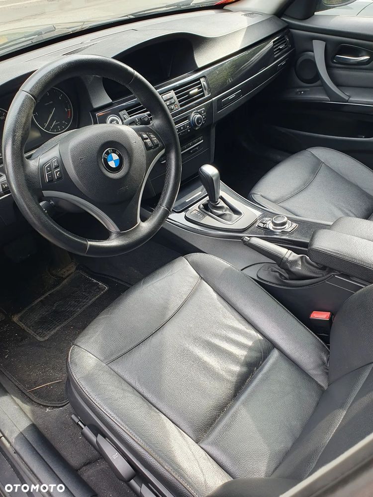 BMW Seria 3 318d DPF - 4