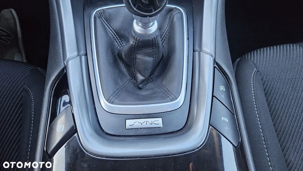 Ford Mondeo SW 2.0 TDCi Edition - 24